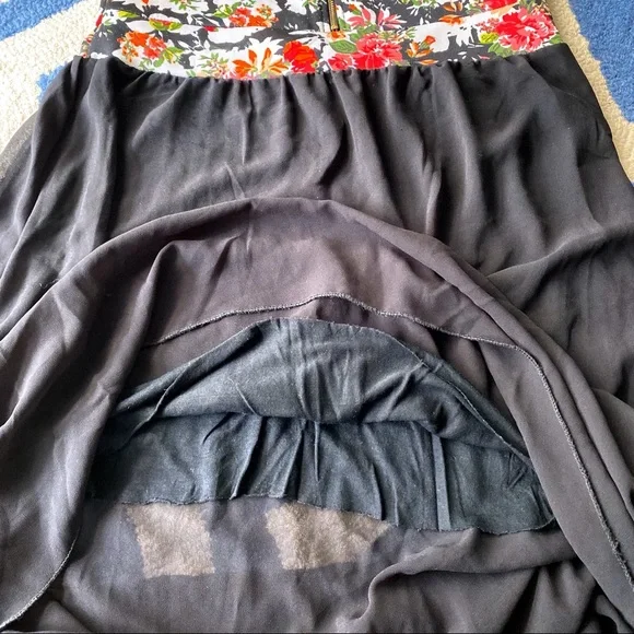 🌹 BOHO BLACK MULTI ASYMMETRICAL FLORAL MIDI DRESS! - Picture 6 of 9